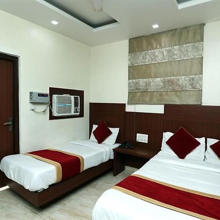 نيودلهي Hotel Toto International Dx المظهر الخارجي الصورة