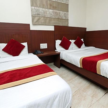 نيودلهي Hotel Toto International Dx المظهر الخارجي الصورة