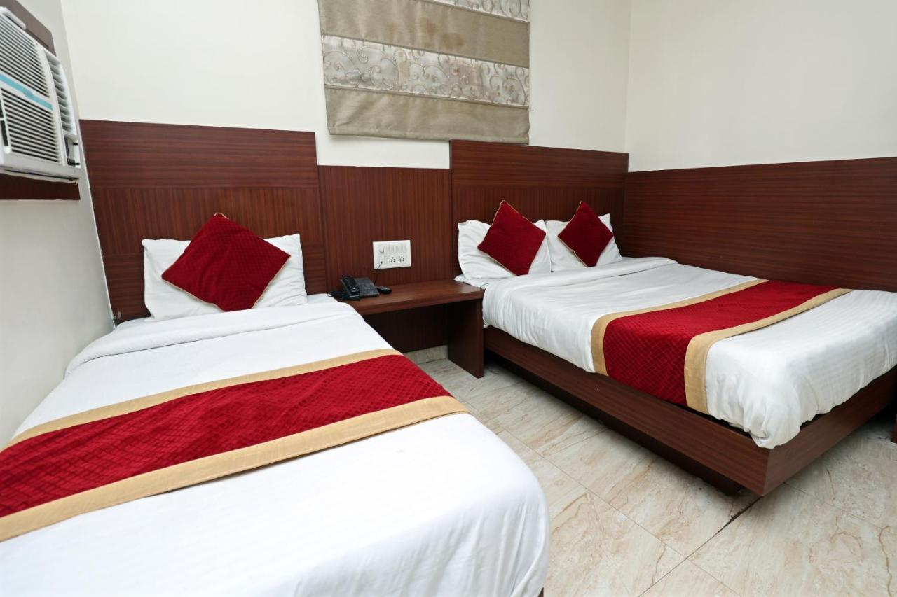 نيودلهي Hotel Toto International Dx المظهر الخارجي الصورة