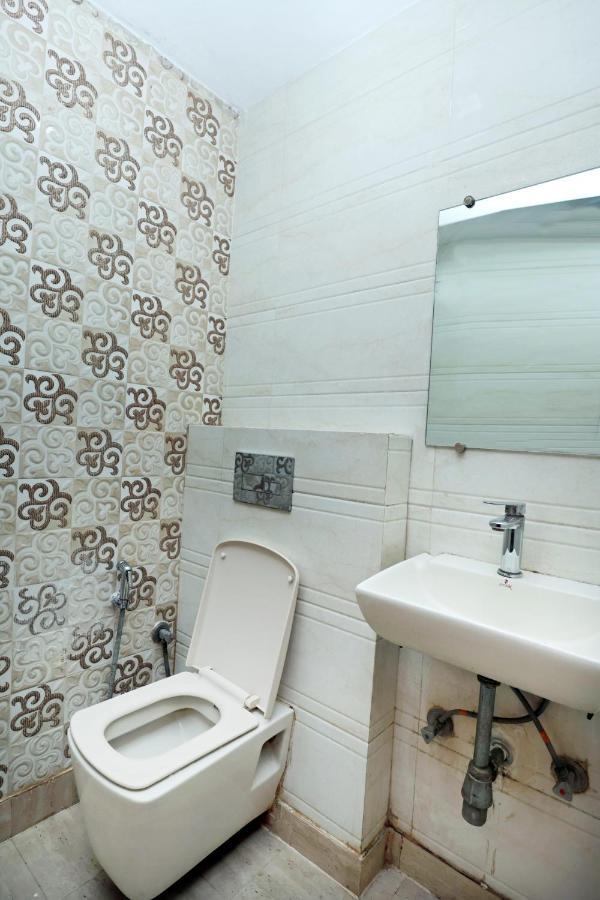 نيودلهي Hotel Toto International Dx المظهر الخارجي الصورة